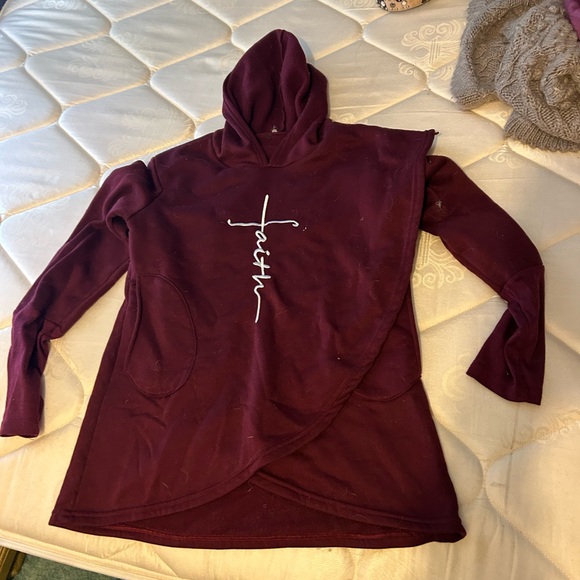 Maroon Hoodie - Picture 3 of 4